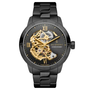 Reloj negro con mecanismo en dorado.